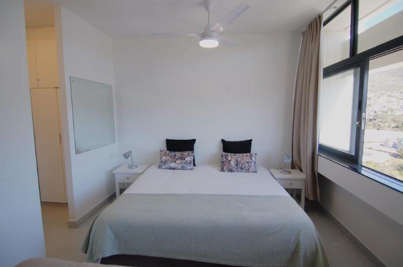 0 Bedroom Property for Sale in Oranjezicht Western Cape